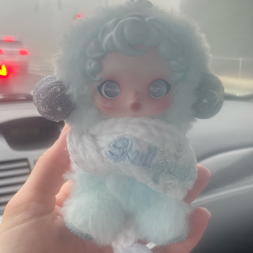 Skullpanda Winter Symphony Doll- Blue